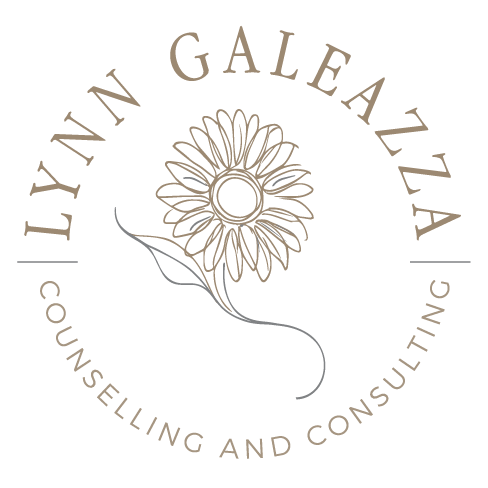 Lynn Galeazza Logo